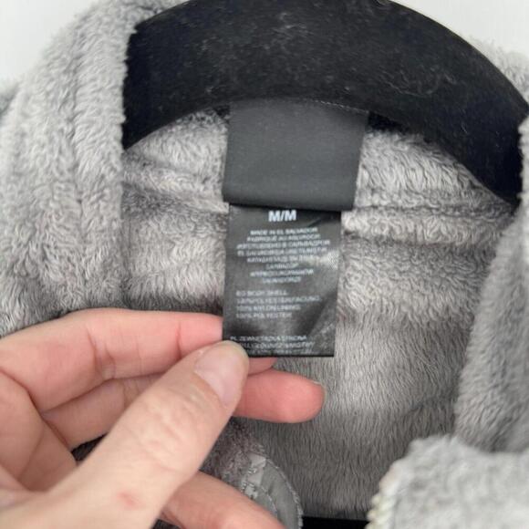 North Face jacket womens medium M gray osito fuzzy summit series outdoor hiking - Picture 5 of 7